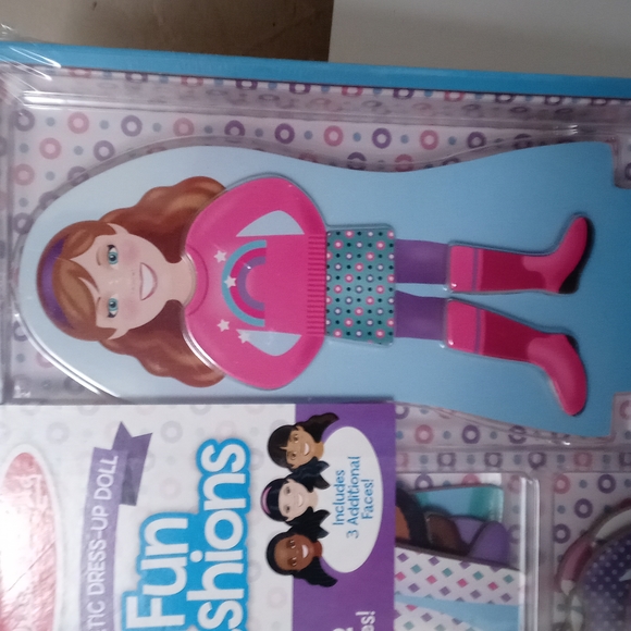 Melissa & Doug Magnetic Dress Up Doll Fun Fashions. (New/Sealed) - Picture 4 of 8